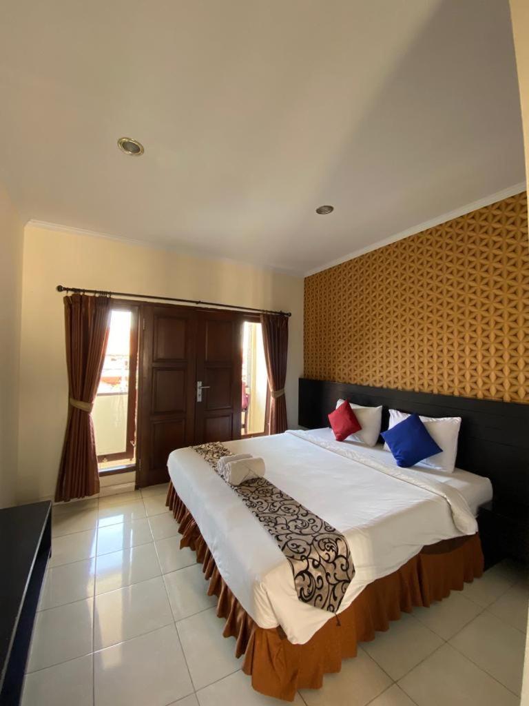 Jesens Inn II Kuta Lombok Zewnętrze zdjęcie