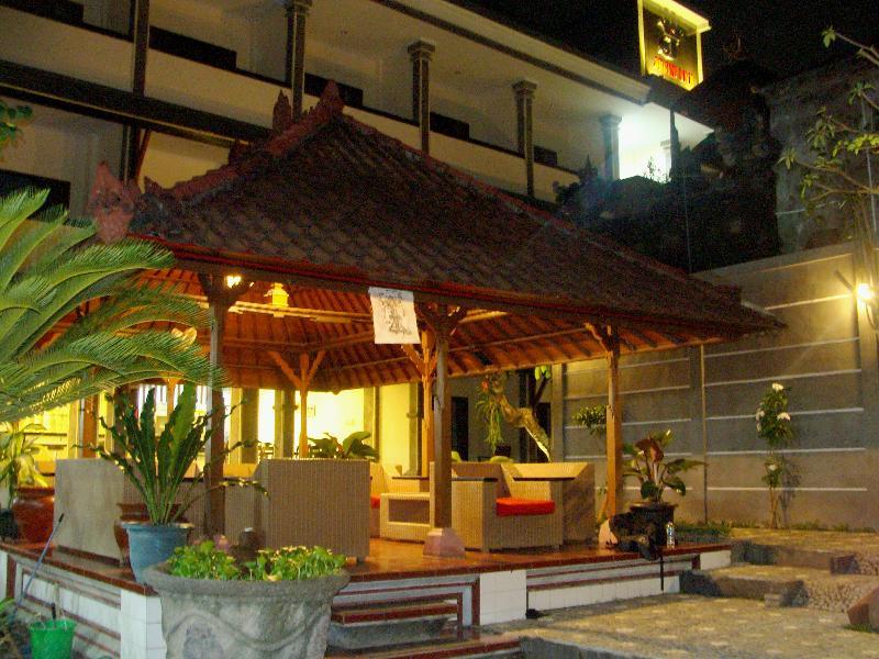 Jesens Inn II Kuta Lombok Zewnętrze zdjęcie