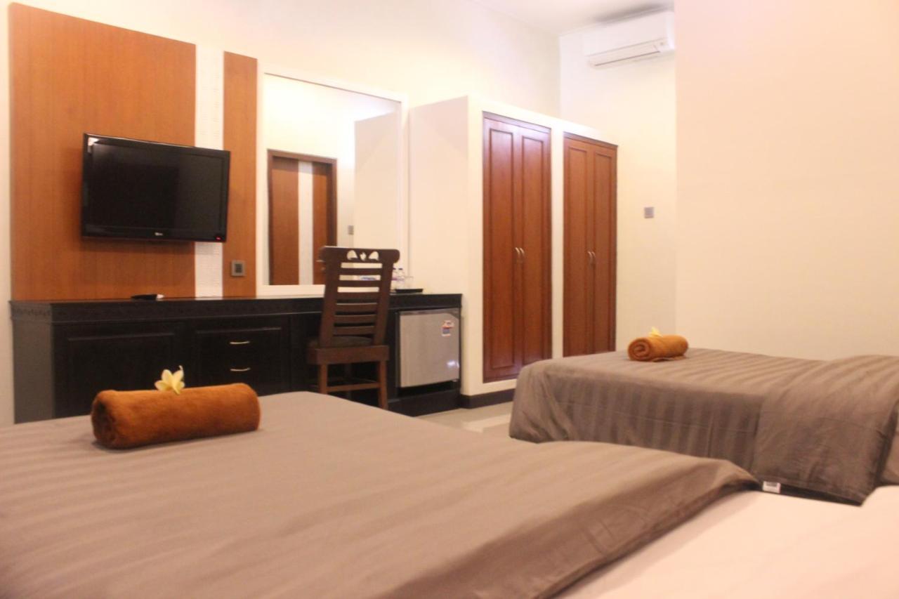 Jesens Inn II Kuta Lombok Zewnętrze zdjęcie